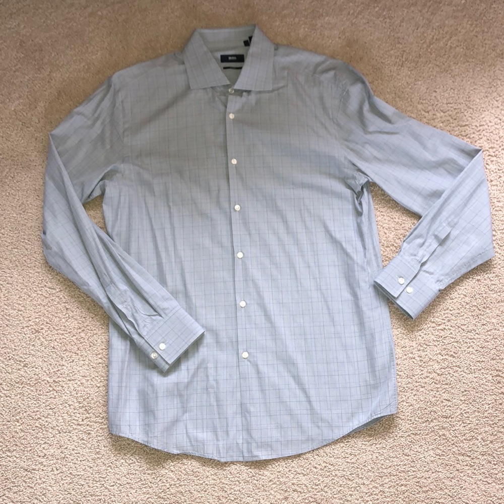 Men’s Hugo Boss button down dress shirt